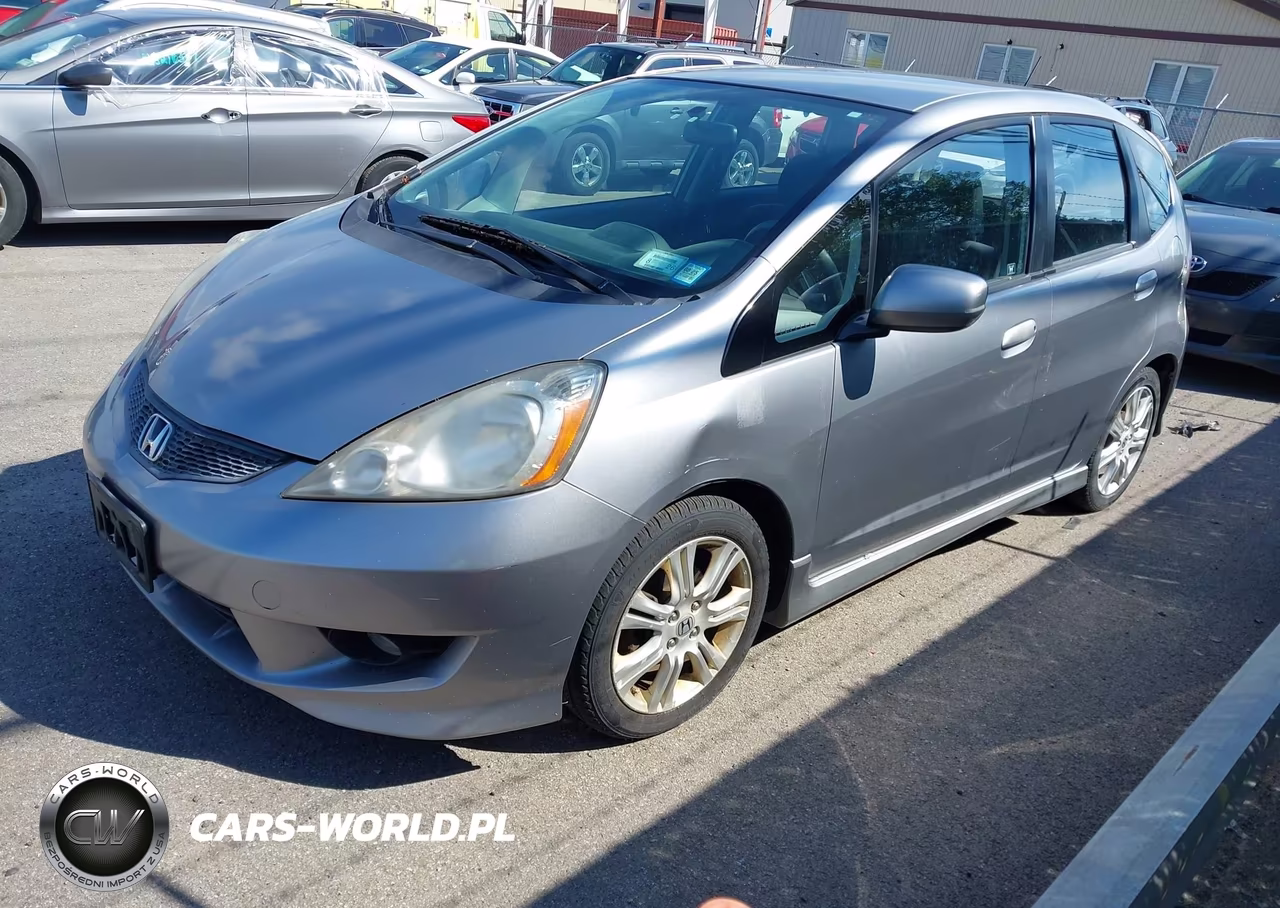 2010 Honda Fit Sport VIN:JHMGE8H45AC021947 - 2