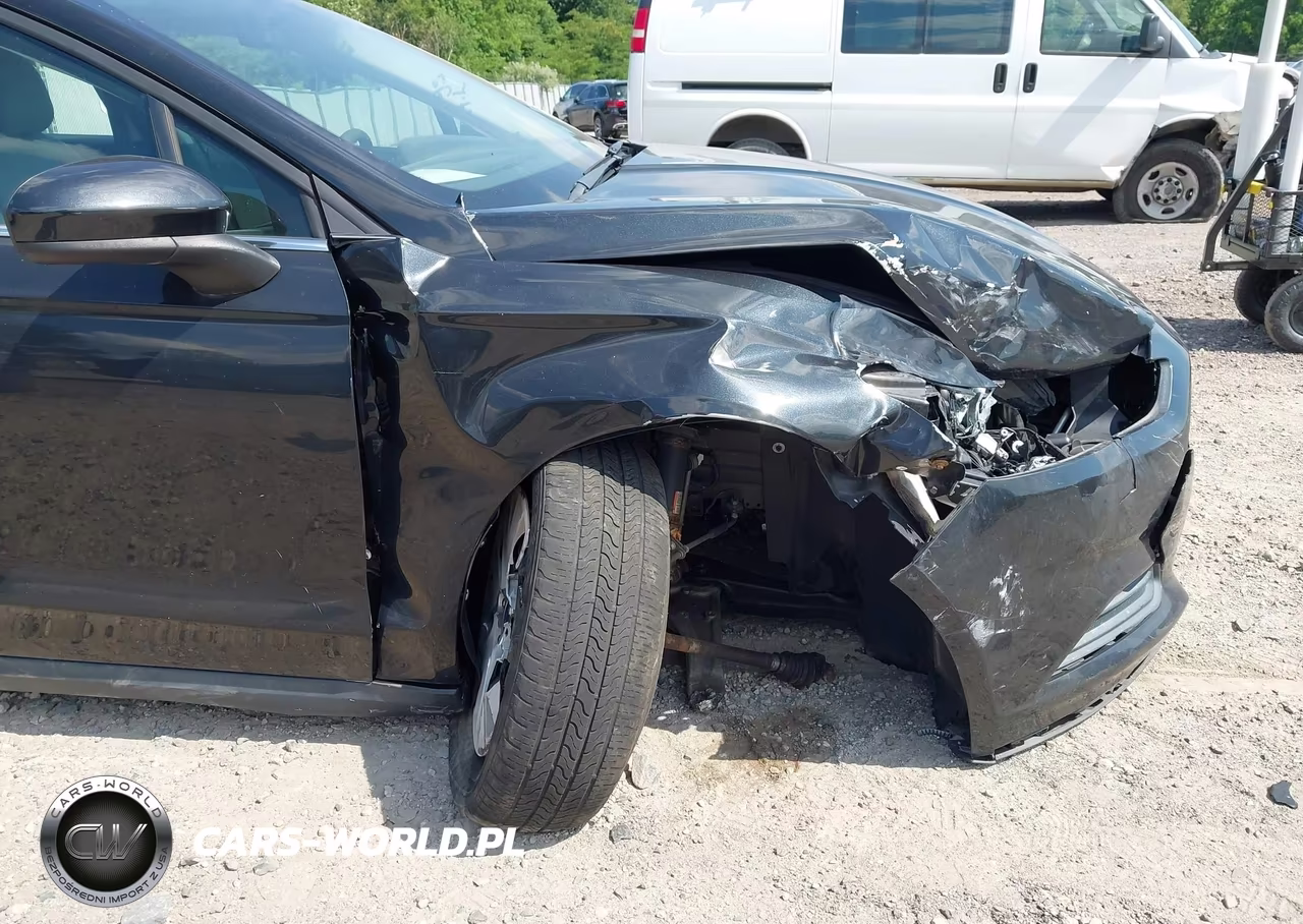 2013 Ford Fusion S VIN:3FA6P0G70DR354976 - 6