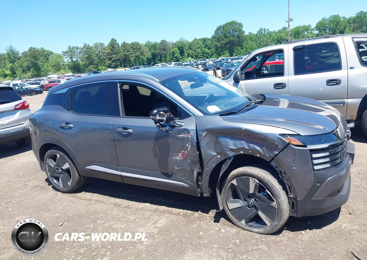 2026 Nissan Kicks Sr VIN:3N8AP6DA0TL323983 - 13