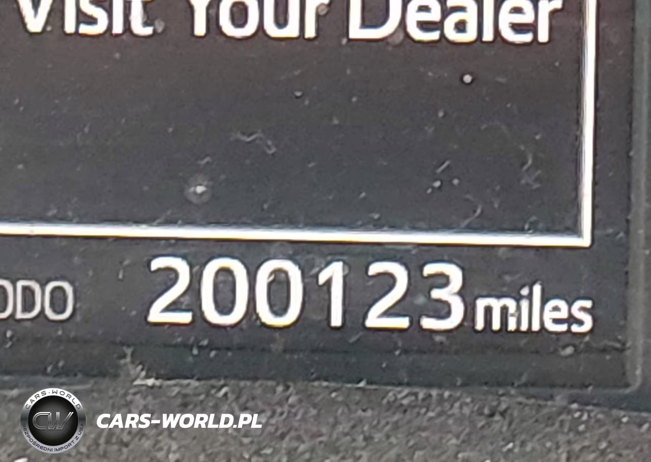 2017 Toyota Corolla Se VIN:5YFBURHE2HP613692 - 15