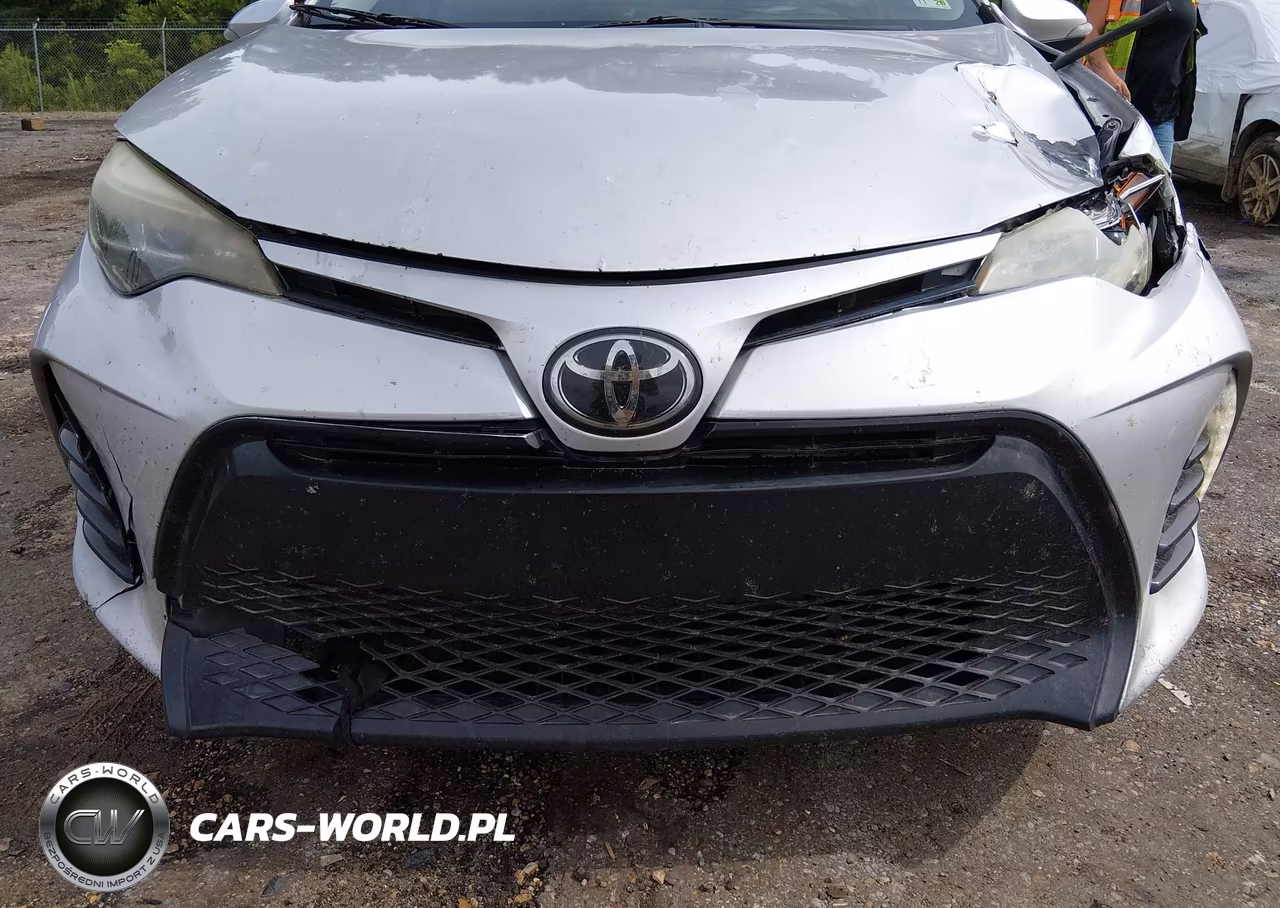 2017 Toyota Corolla Se VIN:5YFBURHE2HP613692 - 6