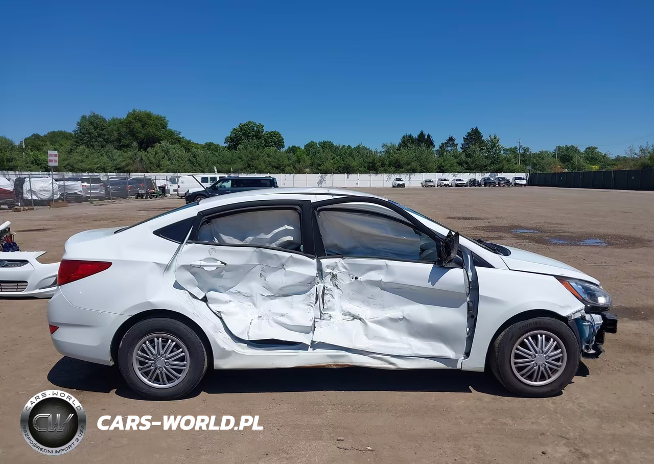 2016 Hyundai Accent Se VIN:KMHCT4AE8GU032439 - 14