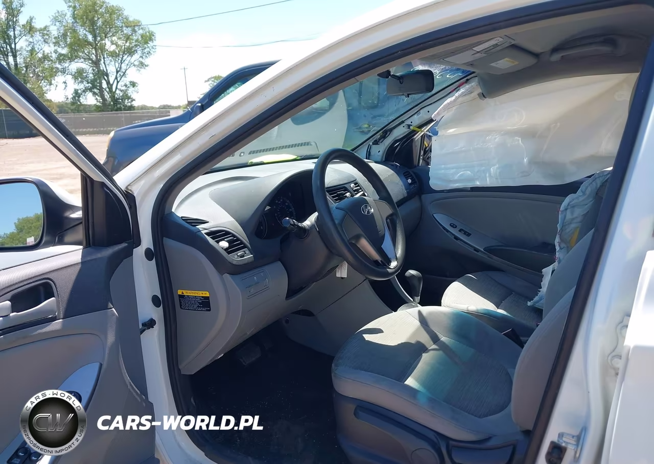 2016 Hyundai Accent Se VIN:KMHCT4AE8GU032439 - 5