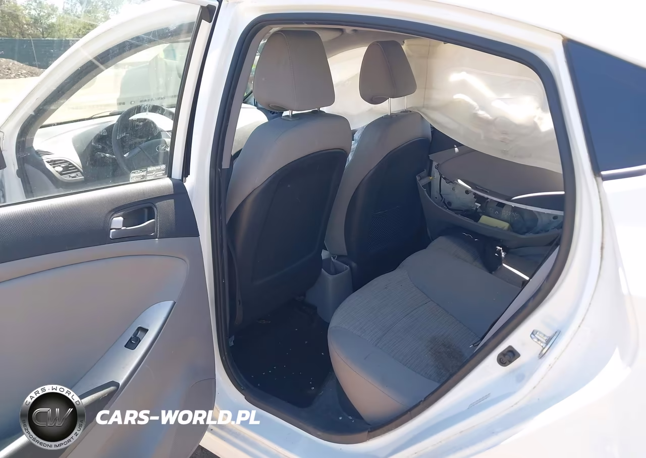 2016 Hyundai Accent Se VIN:KMHCT4AE8GU032439 - 8
