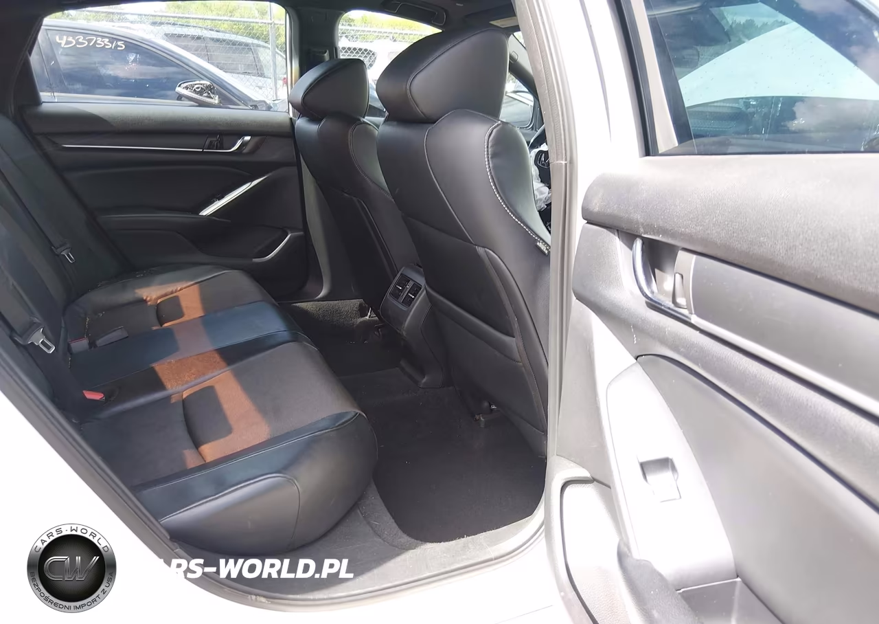 2018 Honda Accord Sport 2.0T VIN:1HGCV2F33JA040842 - 8