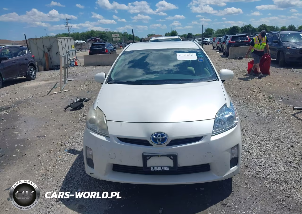 2011 Toyota Prius Three VIN:JTDKN3DU8B0320372 - 13