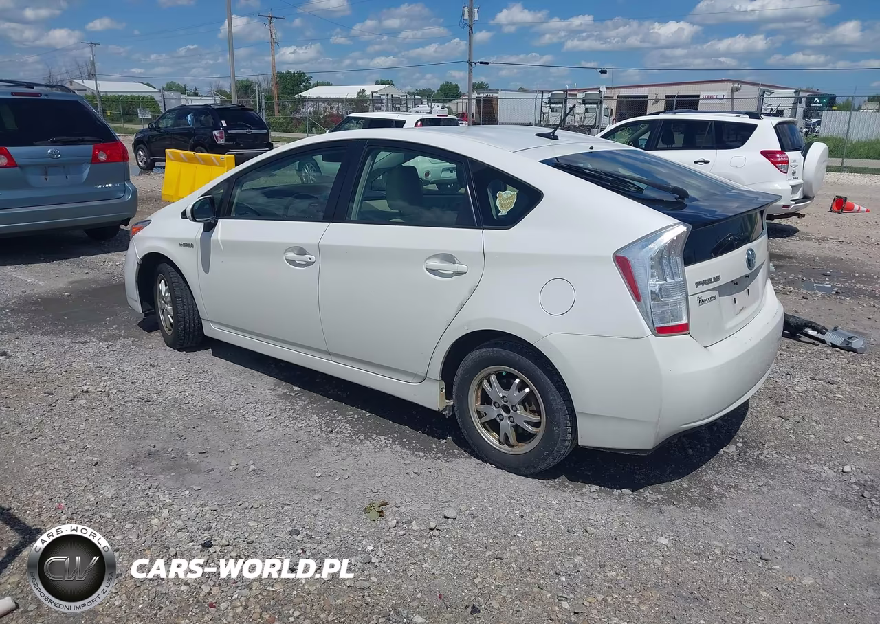 2011 Toyota Prius Three VIN:JTDKN3DU8B0320372 - 3
