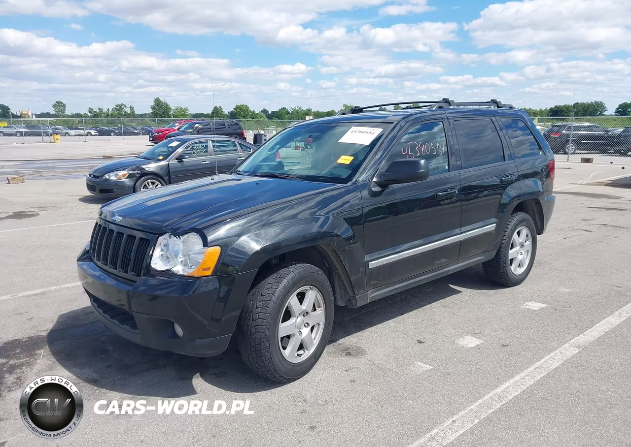 2010 Jeep Grand Cherokee Laredo VIN:1J4PR4GK3AC120033 - 2