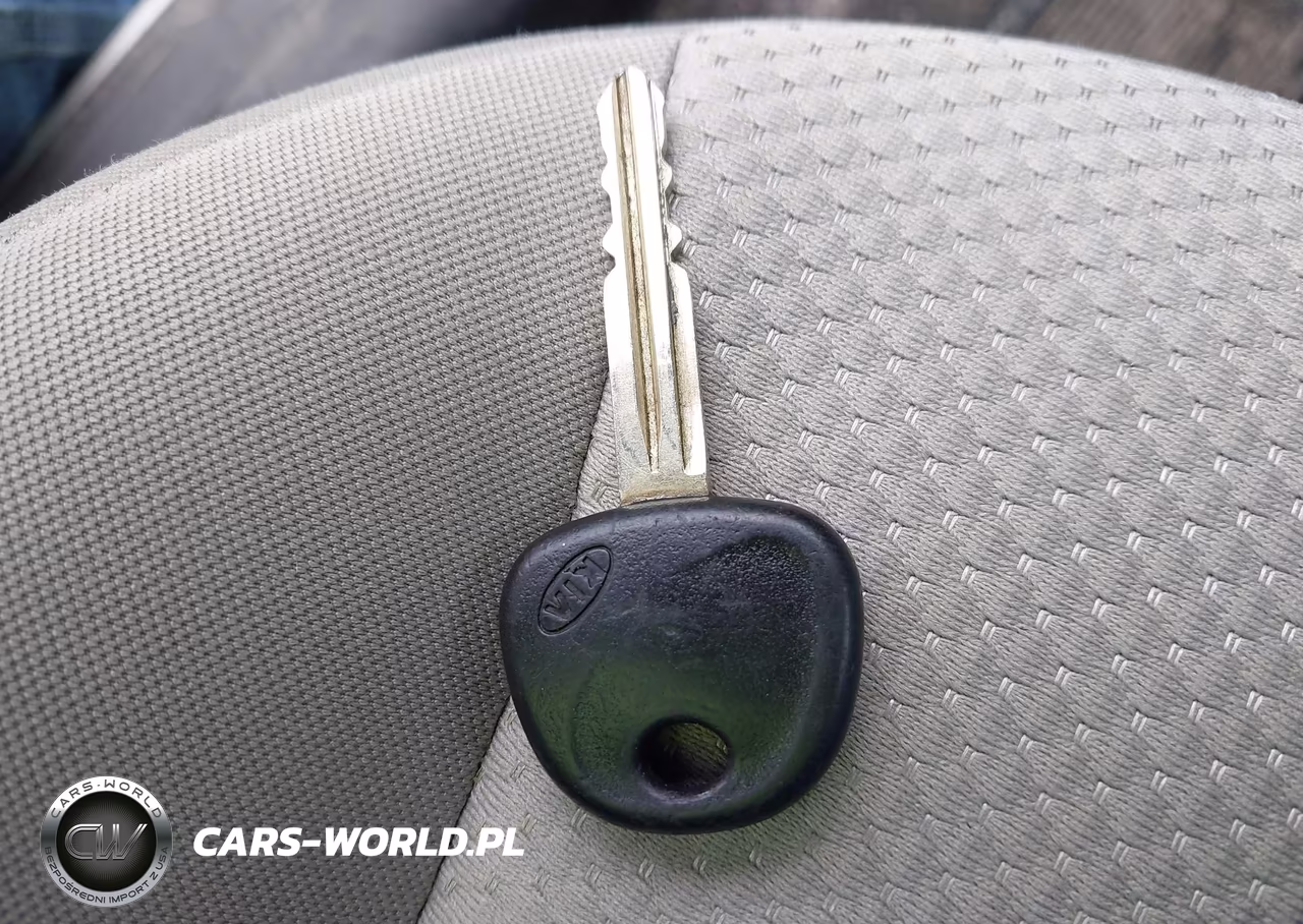 2011 Kia Forte Ex VIN:KNAFU4A22B5420562 - 11