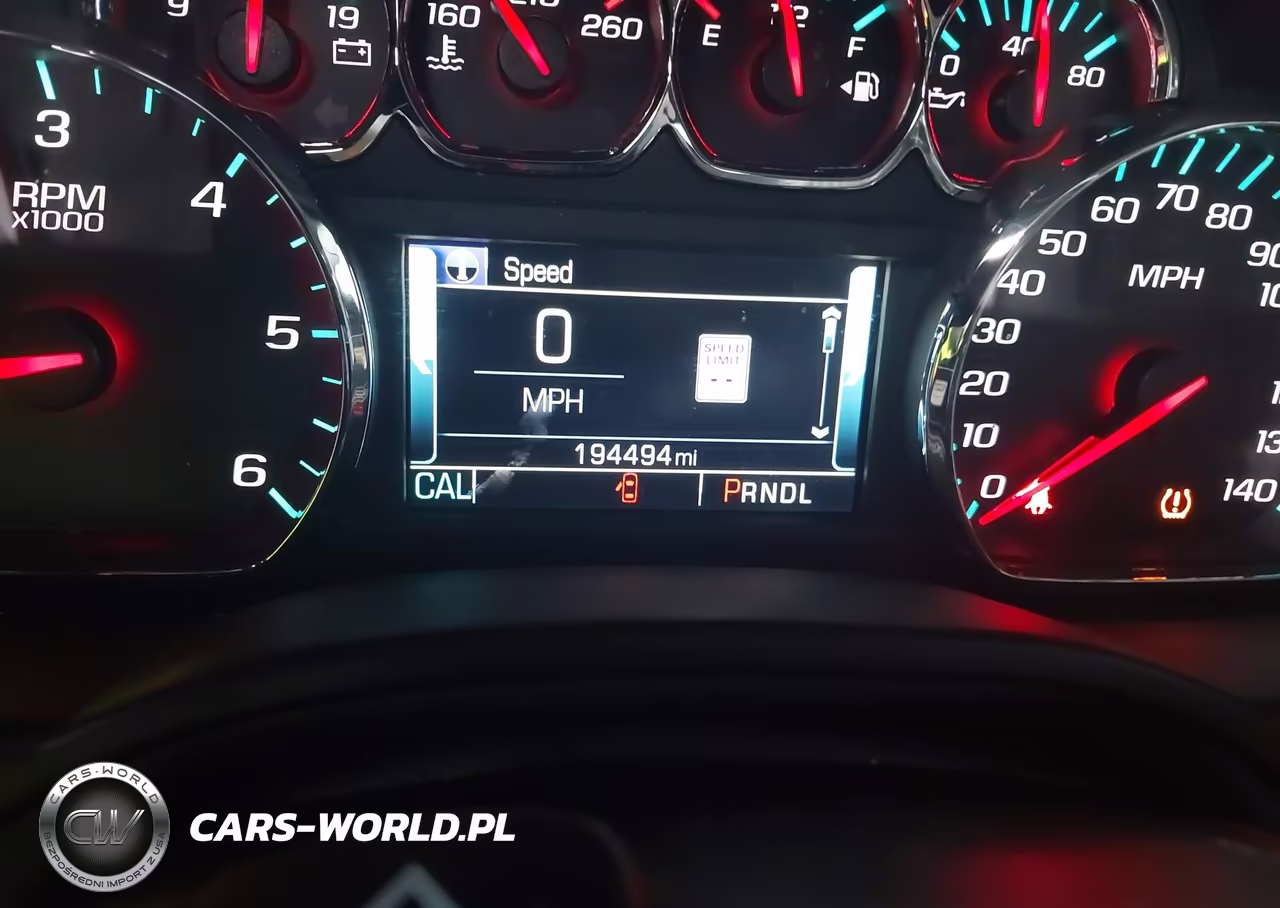 2017 Chevrolet Suburban Lt VIN:1GNSCHKC5HR121174 - 15
