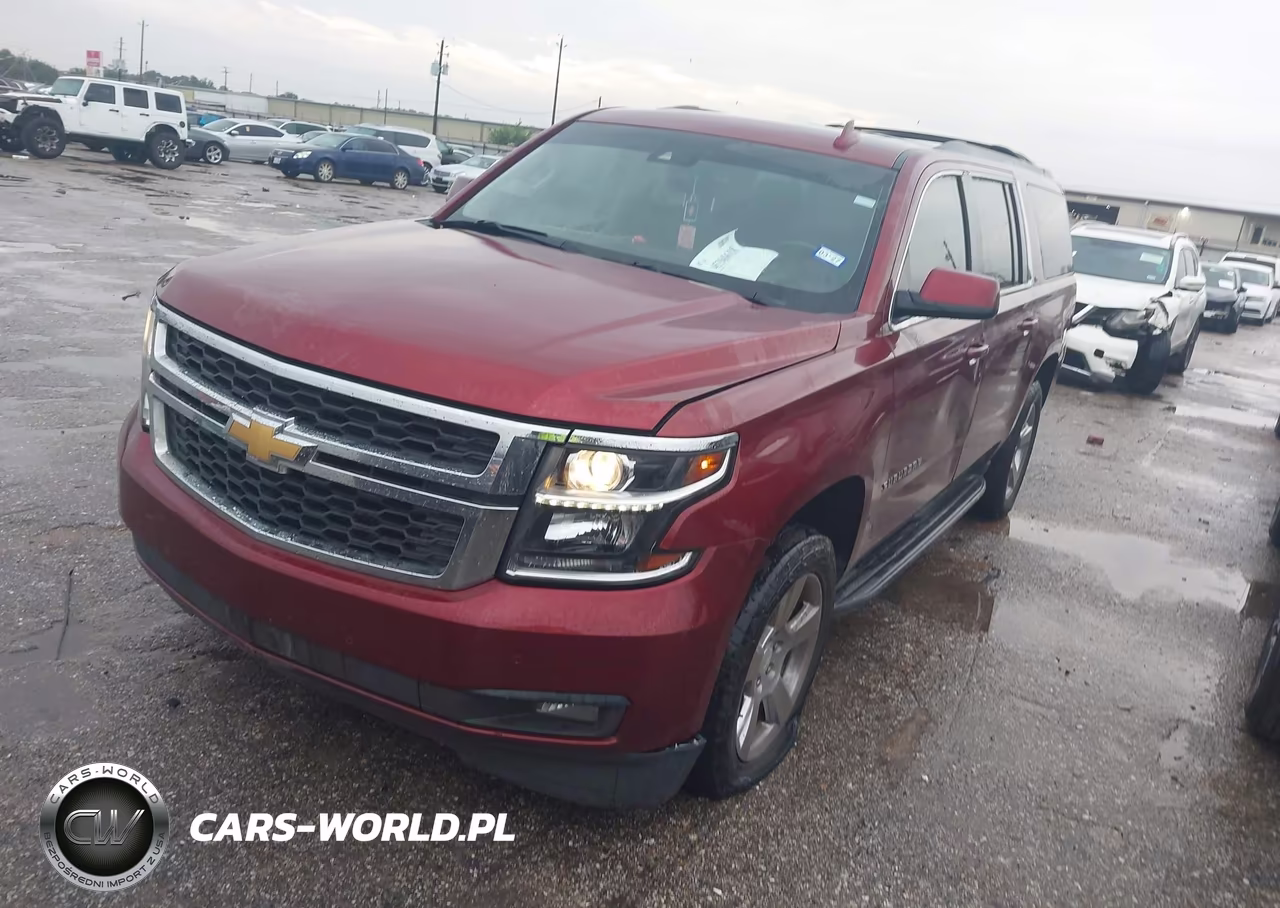 2017 Chevrolet Suburban Lt VIN:1GNSCHKC5HR121174 - 2