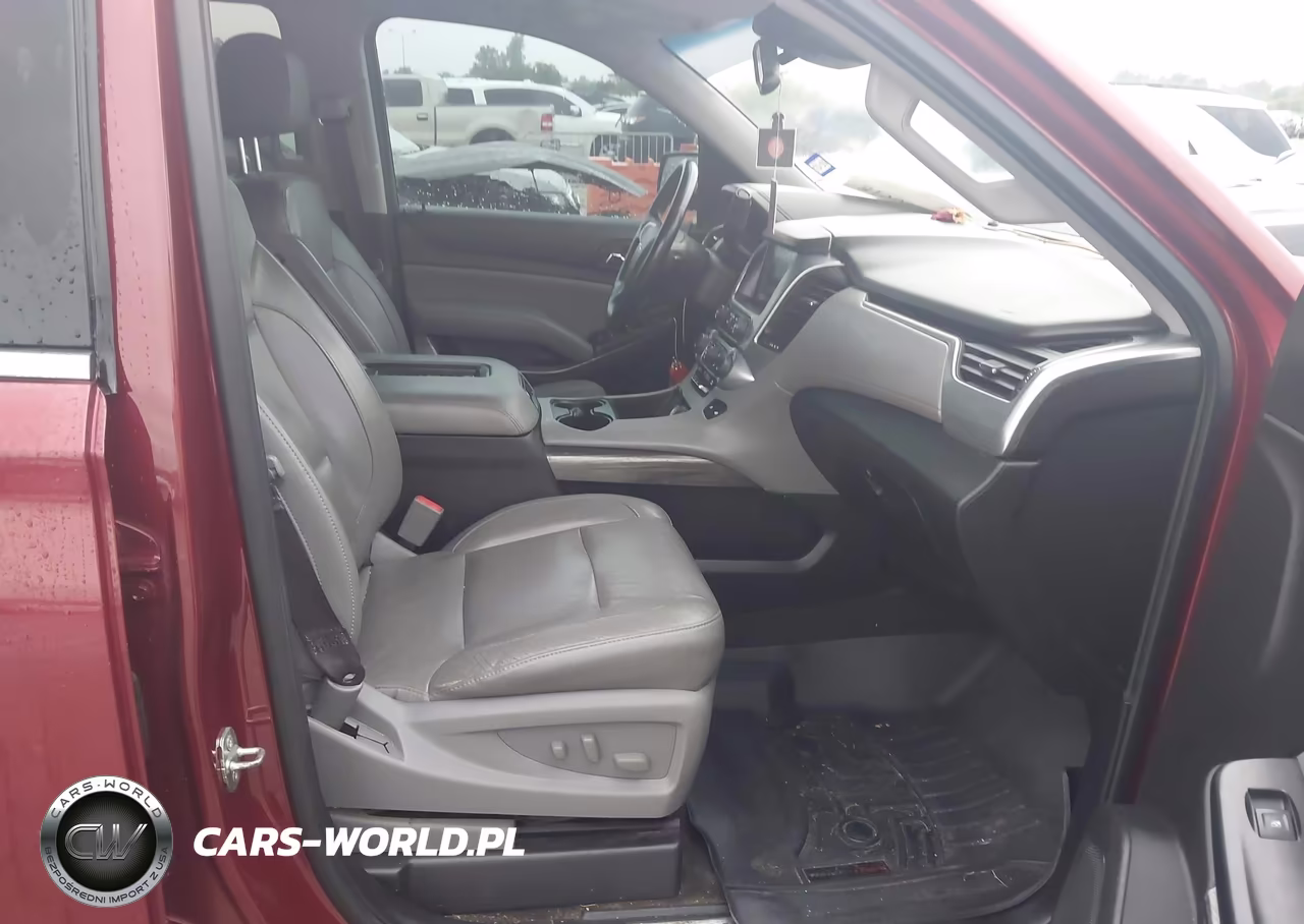 2017 Chevrolet Suburban Lt VIN:1GNSCHKC5HR121174 - 5
