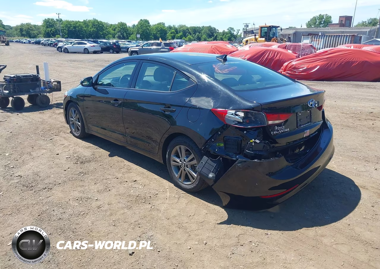 2018 Hyundai Elantra Value Edition VIN:5NPD84LF0JH376946 - 3