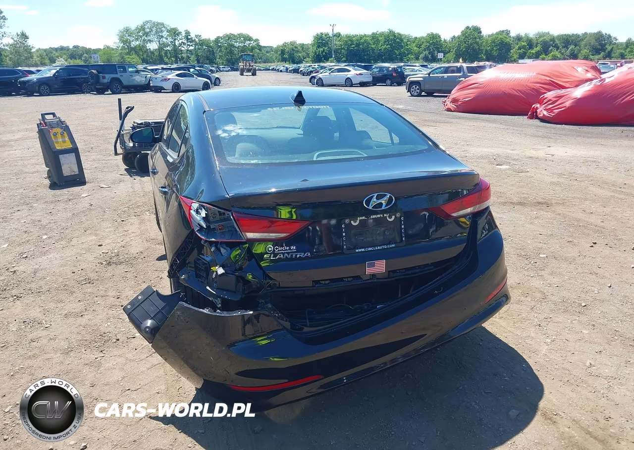 2018 Hyundai Elantra Value Edition VIN:5NPD84LF0JH376946 - 6