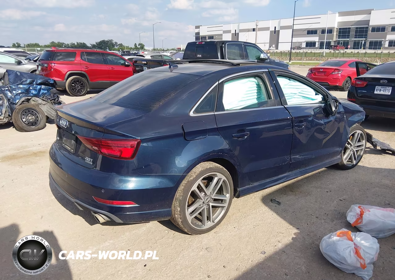 2017 Audi A3 Premium Plus VIN:WAUJ8GFF7H1016345 - 4