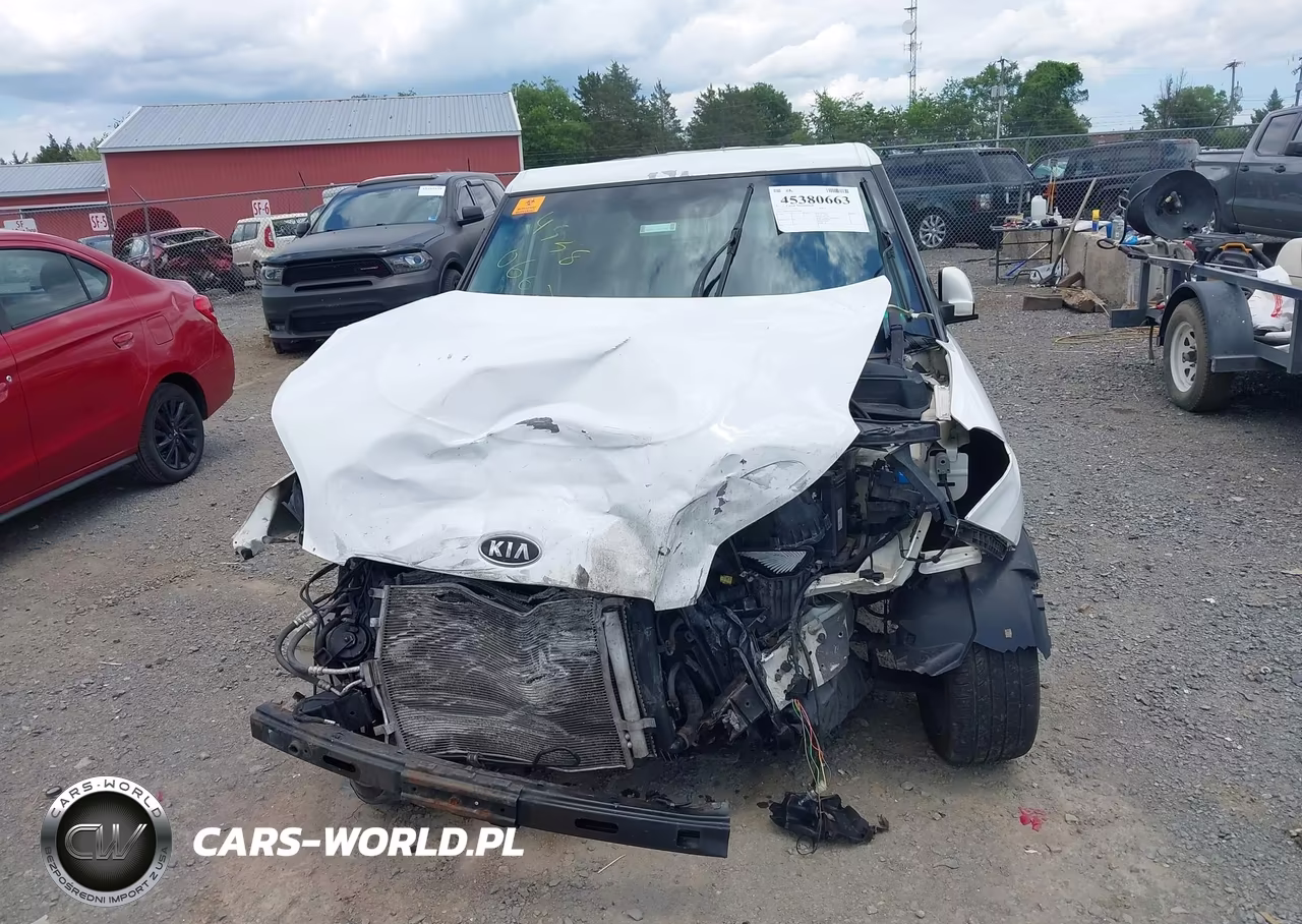 2011 Kia Soul + VIN:KNDJT2A26B7723689 - 6