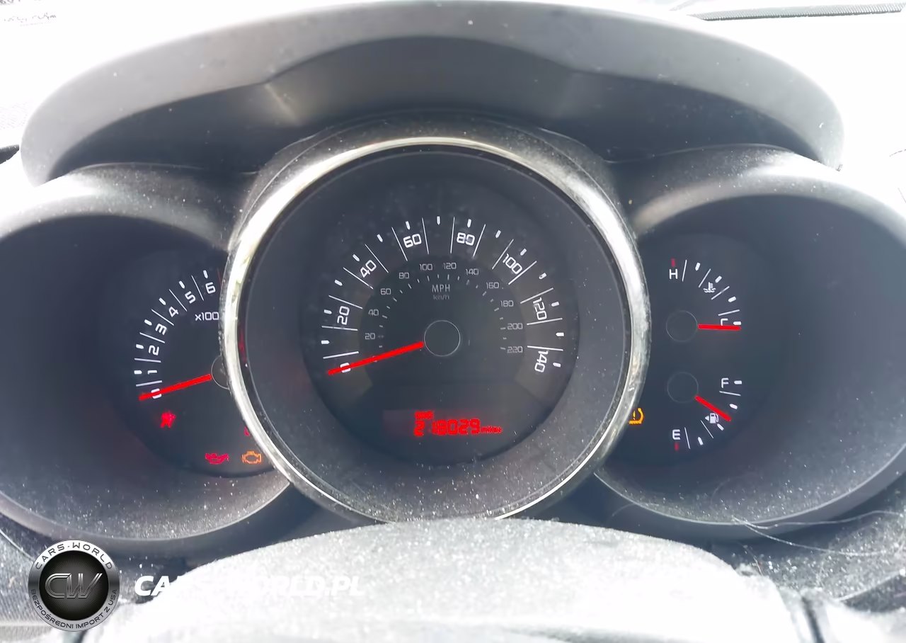 2011 Kia Soul + VIN:KNDJT2A26B7723689 - 7