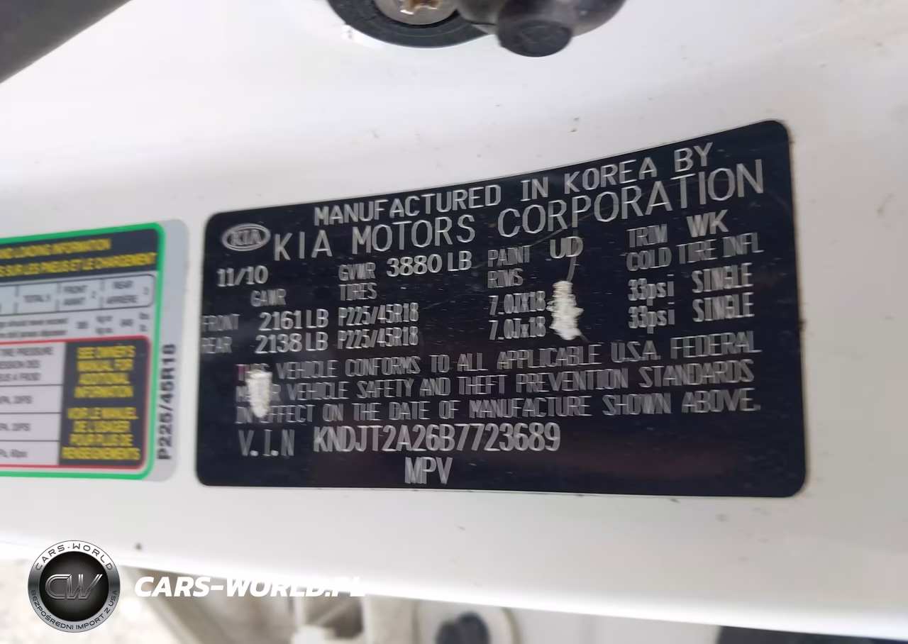 2011 Kia Soul + VIN:KNDJT2A26B7723689 - 9