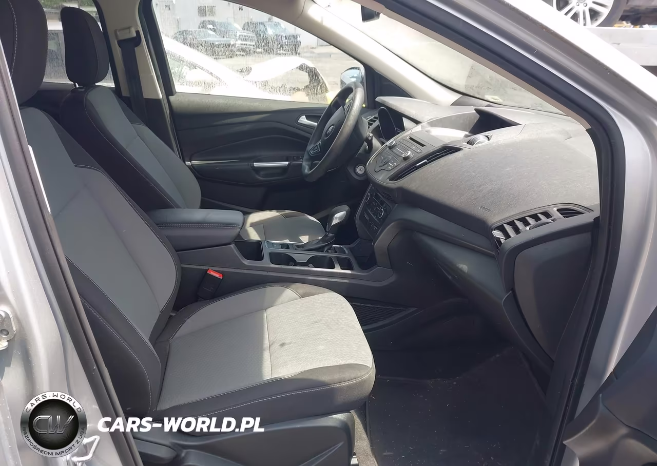 2018 Ford Escape Se VIN:1FMCU0GD3JUC91268 - 5