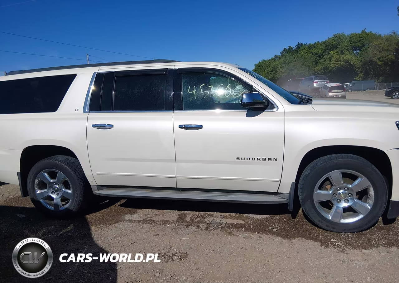 2015 Chevrolet Suburban 1500 Lt VIN:1GNSKJKC2FR133662 - 13