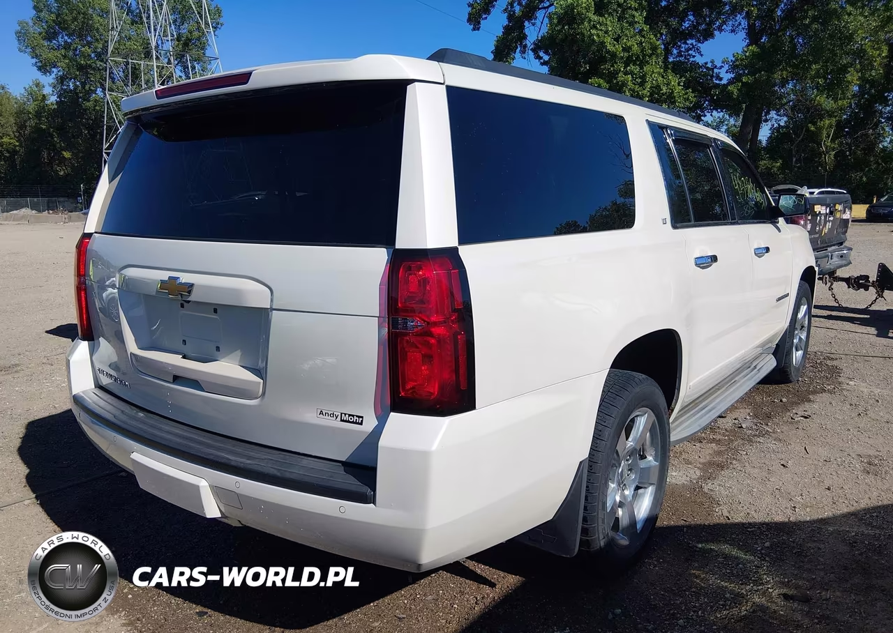 2015 Chevrolet Suburban 1500 Lt VIN:1GNSKJKC2FR133662 - 4