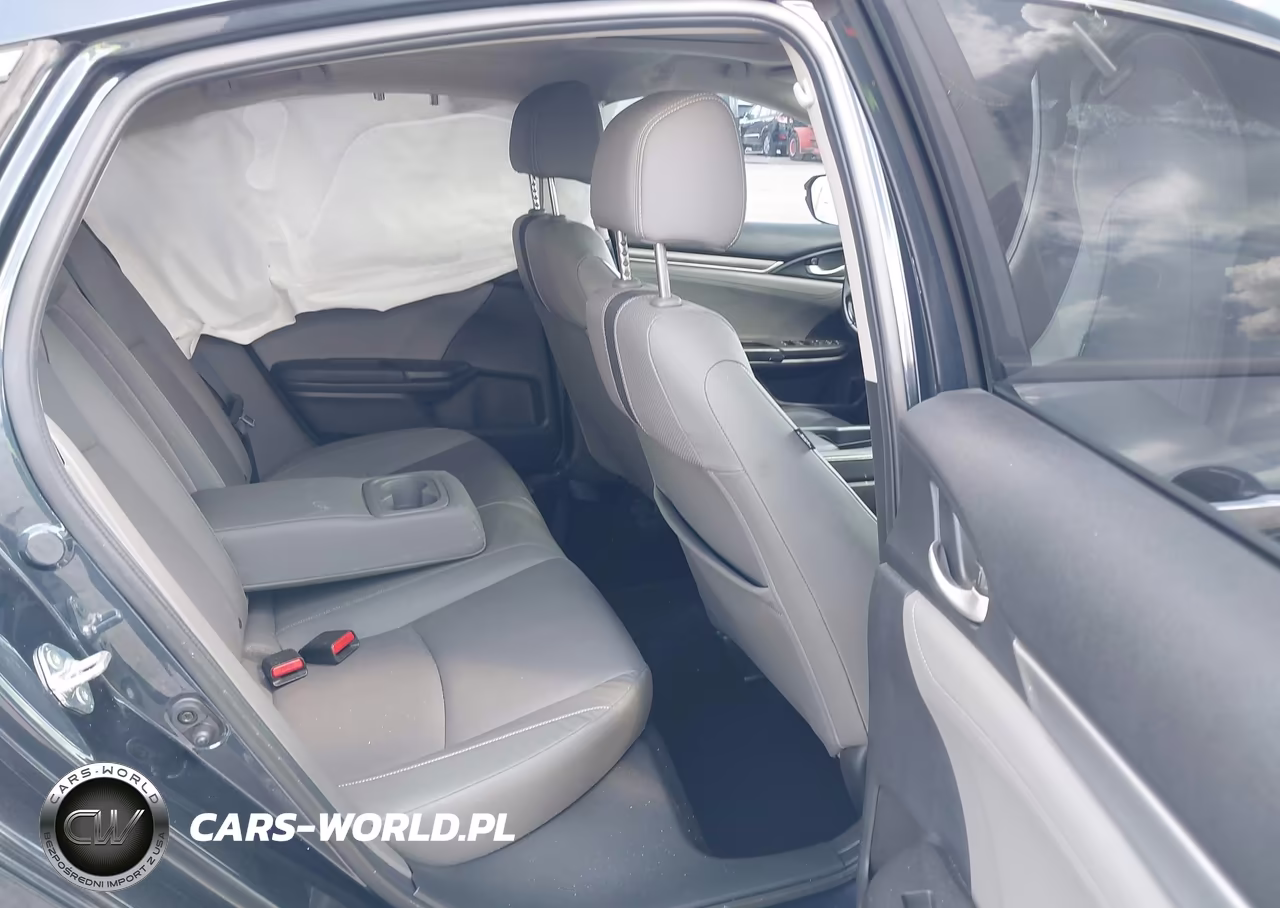 2019 Honda Civic Touring VIN:JHMFC1F92KX002192 - 8