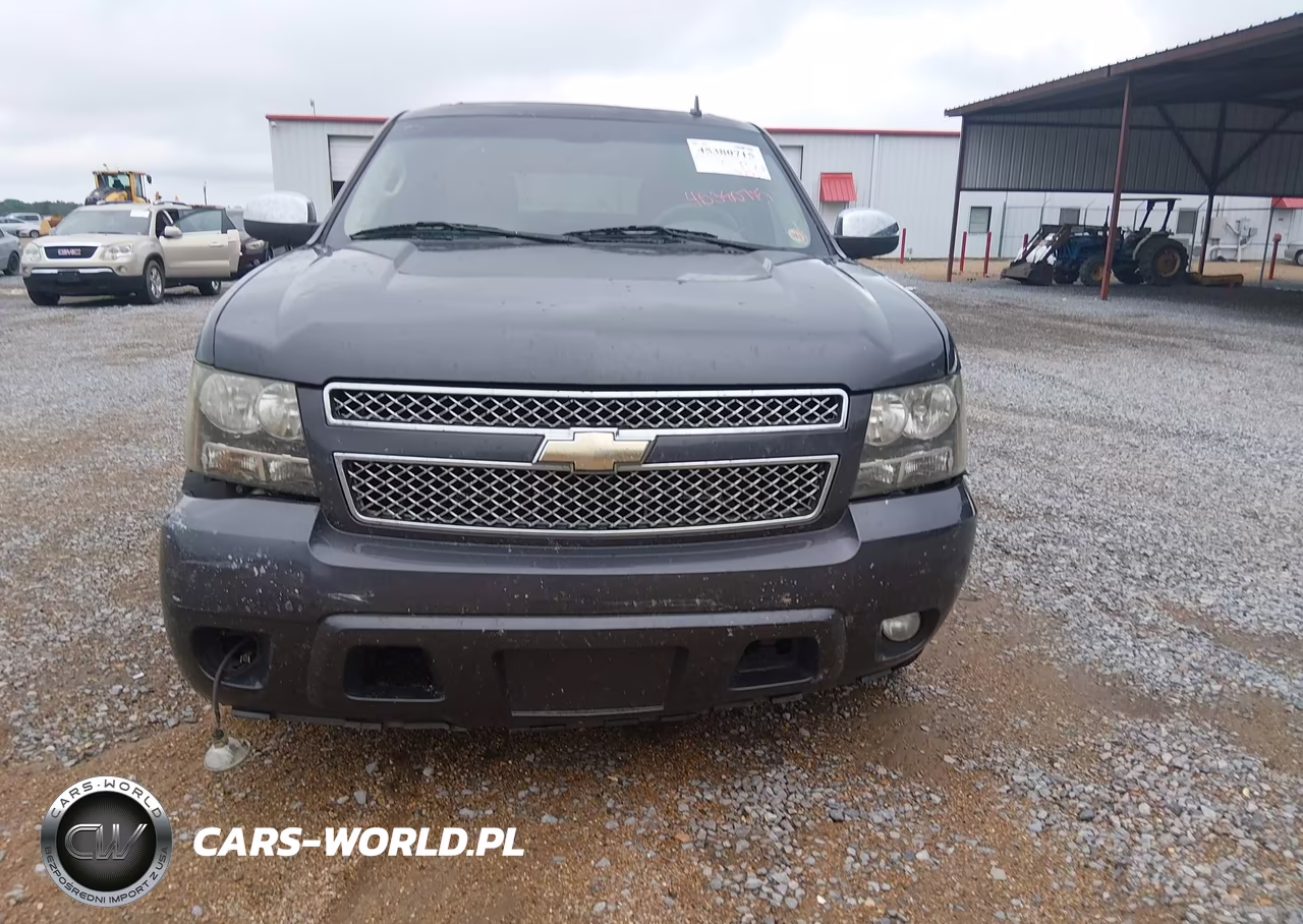 2011 Chevrolet Tahoe Lt VIN:1GNSCBE09BR195493 - 12