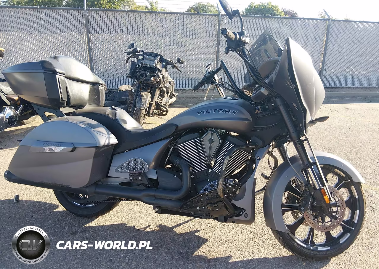 2016 Victory Motorcycles Magnum X-1 VIN:5VPUW36N1G3052932 - 12