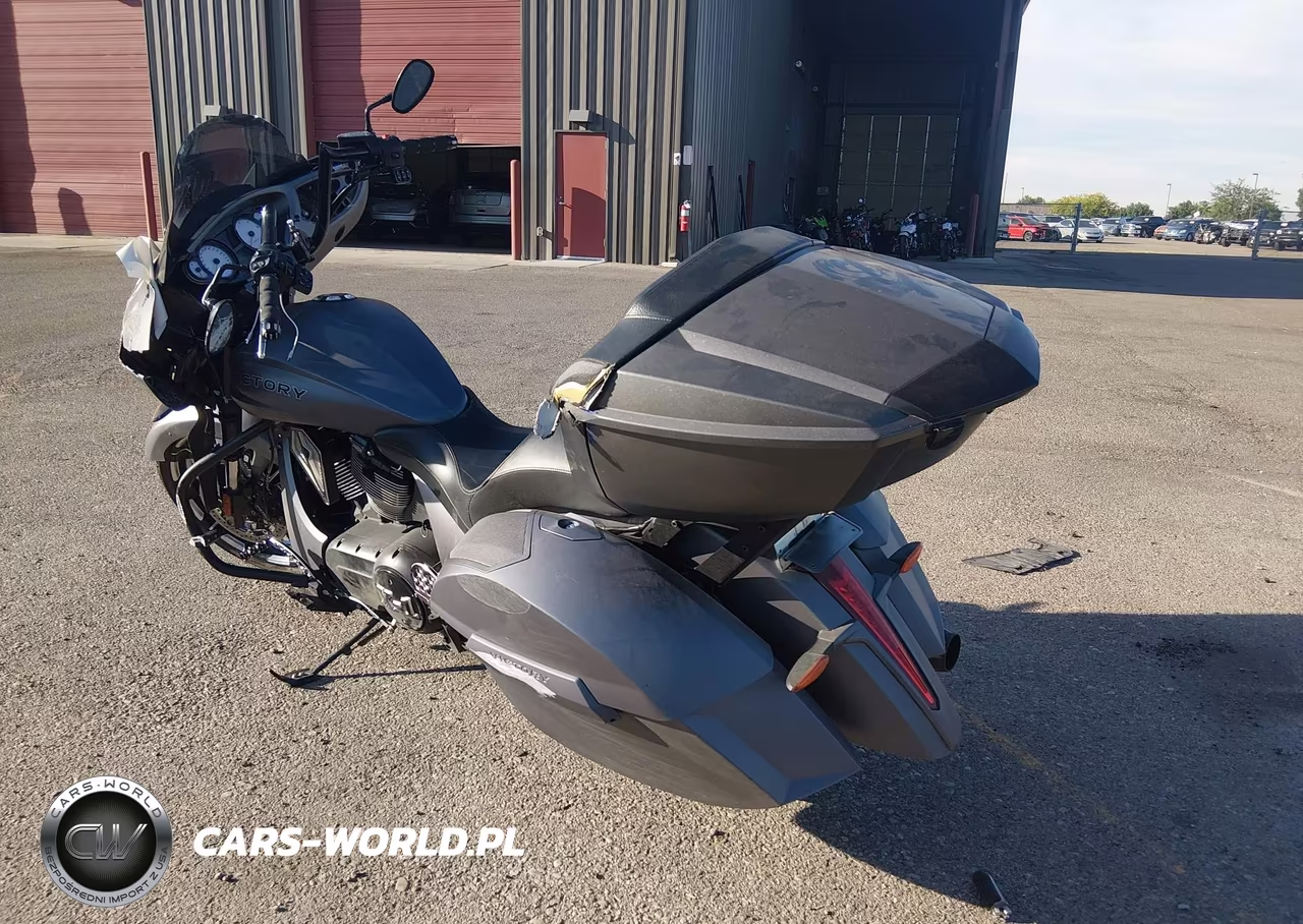2016 Victory Motorcycles Magnum X-1 VIN:5VPUW36N1G3052932 - 13