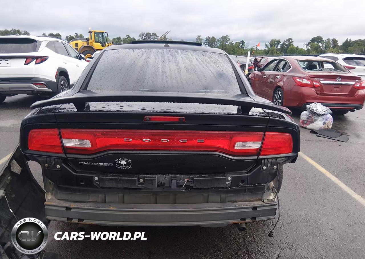 2011 Dodge Charger Rallye Plus VIN:2B3CL3CG0BH513604 - 17