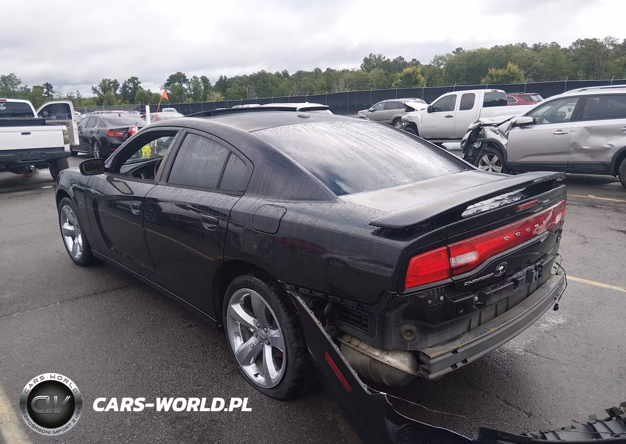2011 Dodge Charger Rallye Plus VIN:2B3CL3CG0BH513604 - 3