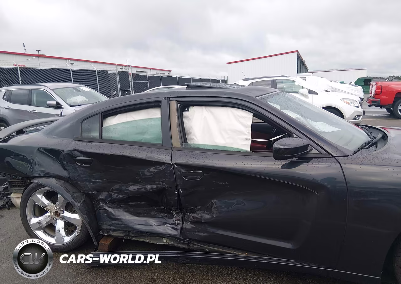 2011 Dodge Charger Rallye Plus VIN:2B3CL3CG0BH513604 - 6