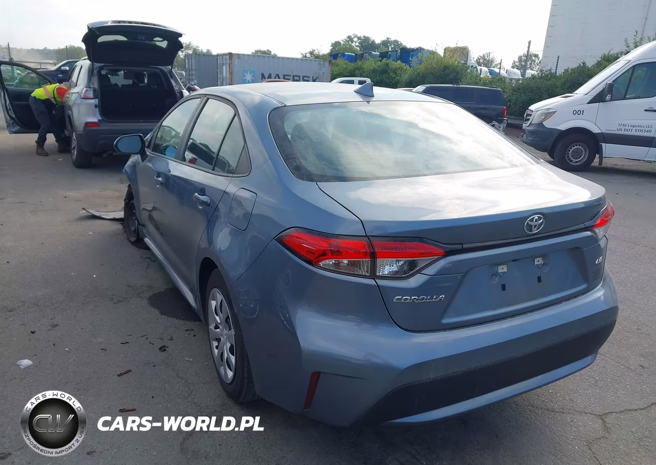 2020 Toyota Corolla Le VIN:5YFEPRAE1LP028352 - 3