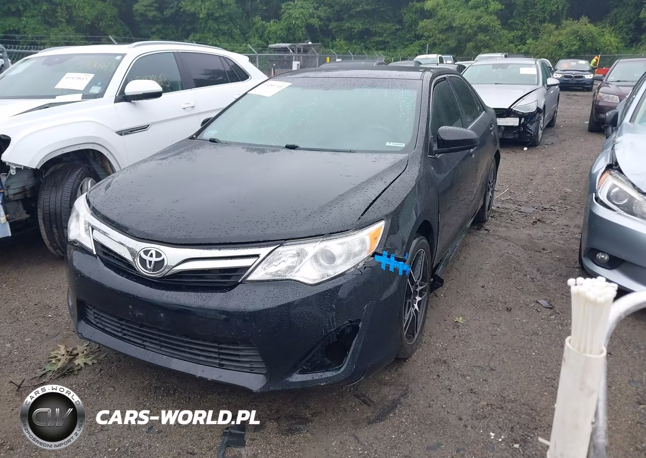 2014 Toyota Camry Le VIN:4T4BF1FK5ER402846 - 2