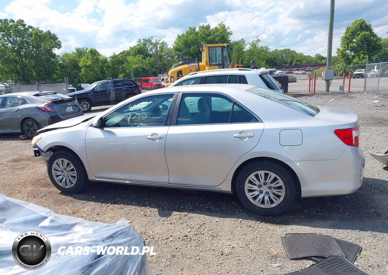2012 Toyota Camry Le VIN:4T4BF1FK1CR188273 - 13
