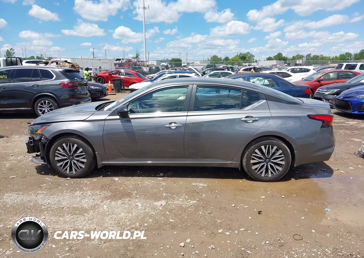 NISSAN ALTIMA VIN:1N4BL4DV6RN366905 - 14