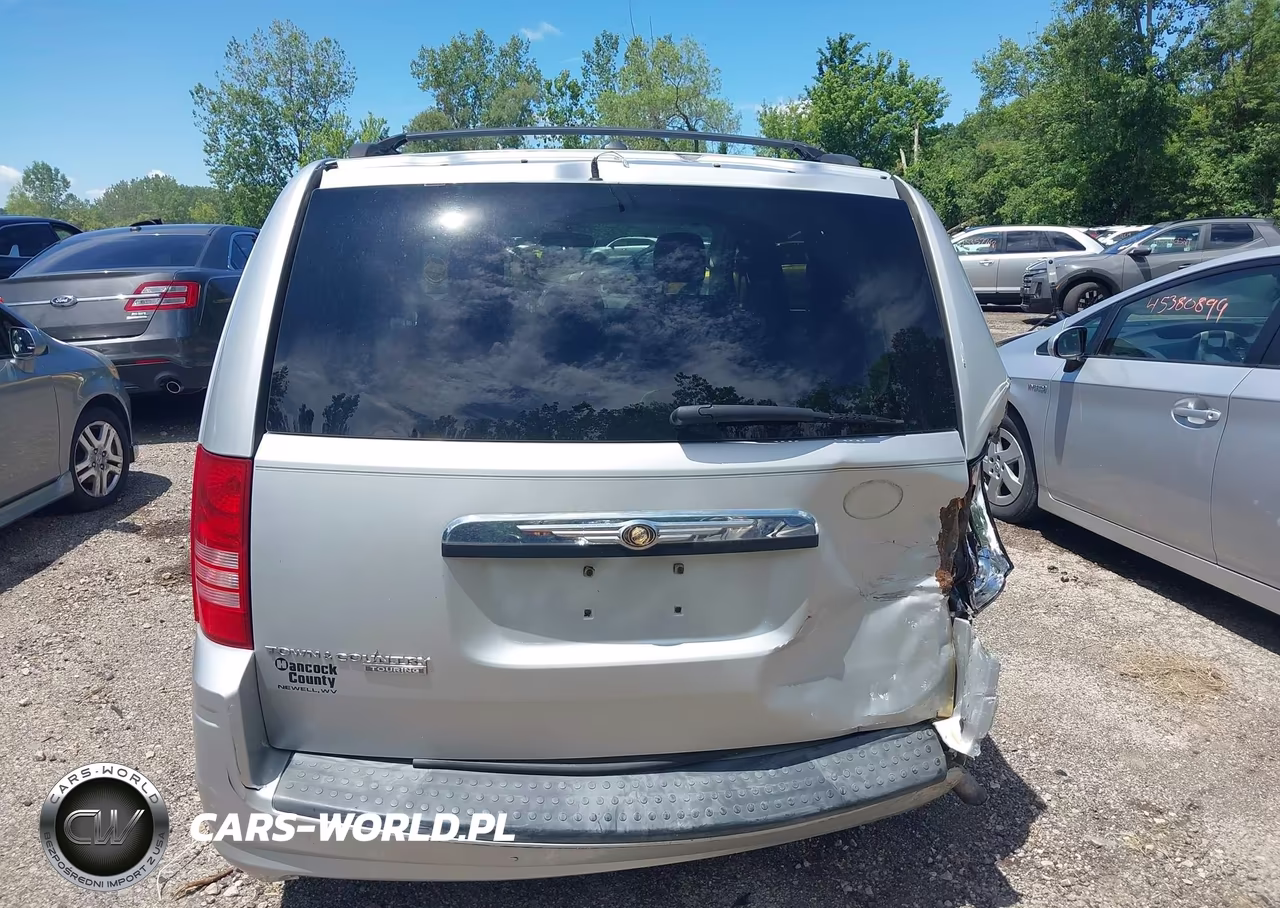 2008 Chrysler Town & Country Touring VIN:2A8HR54P78R842793 - 16