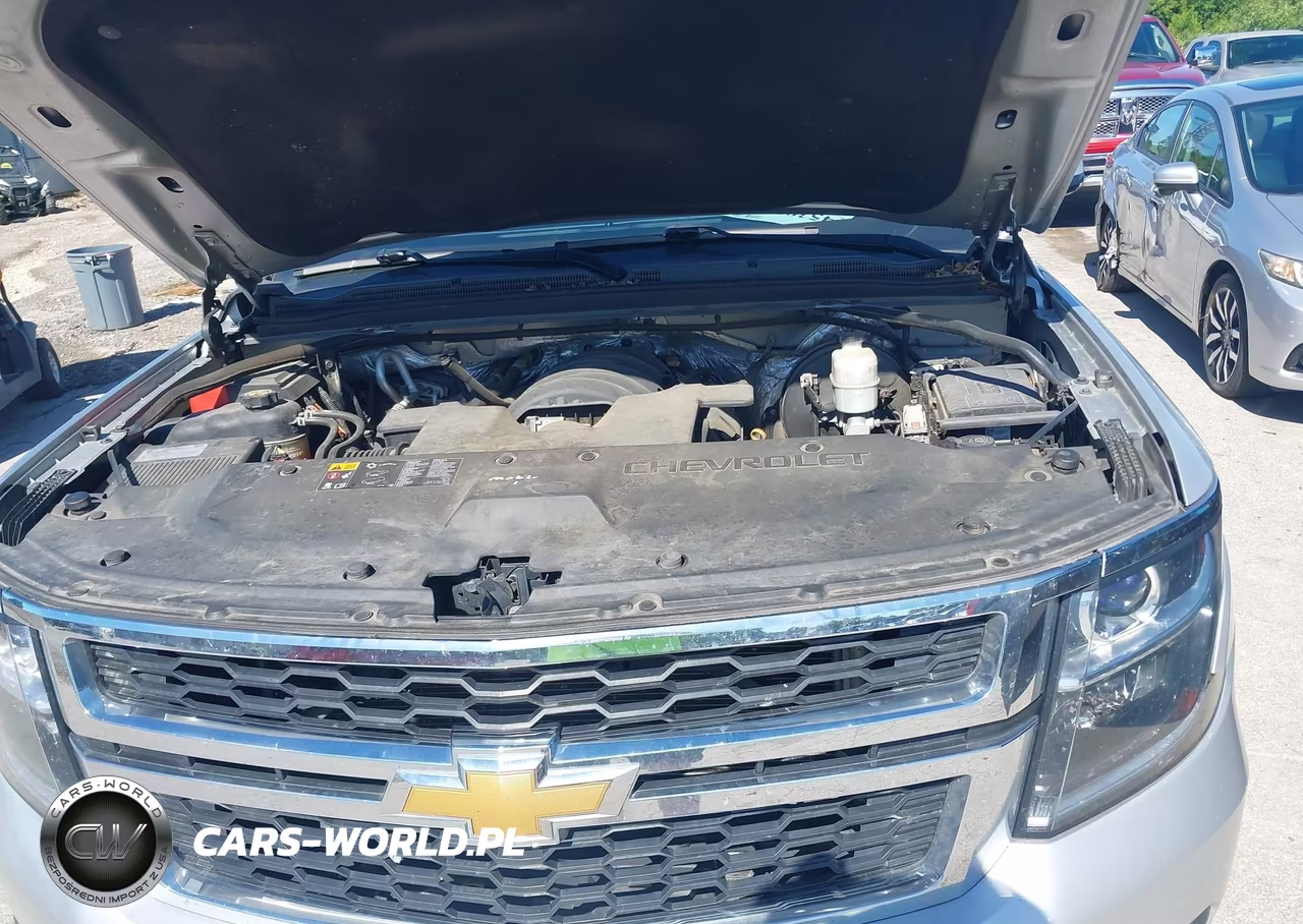 2016 Chevrolet Tahoe Ls VIN:1GNSCAKC9GR457092 - 10