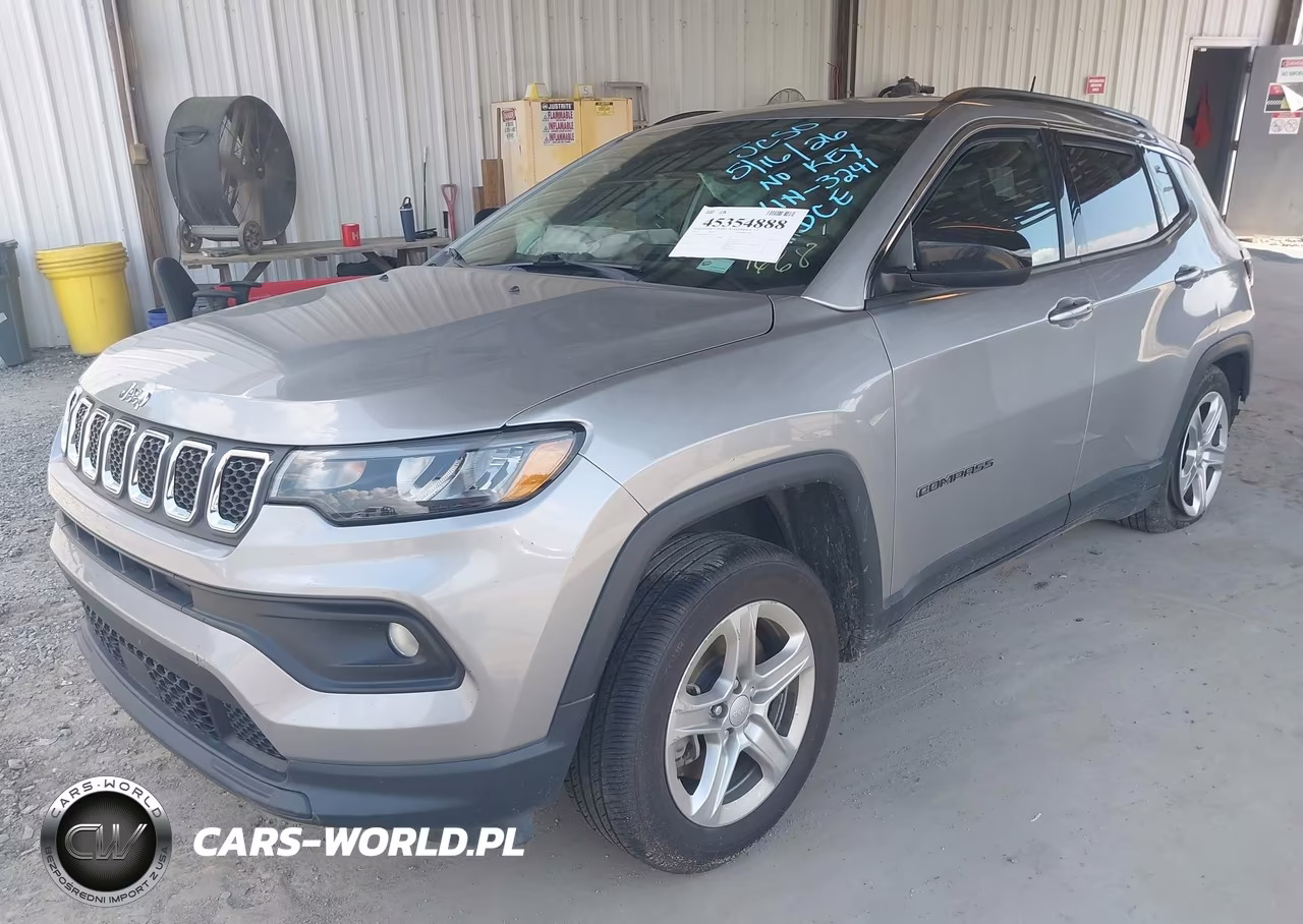 2023 Jeep Compass Latitude 4X4 VIN:3C4NJDBN0PT533241 - 2