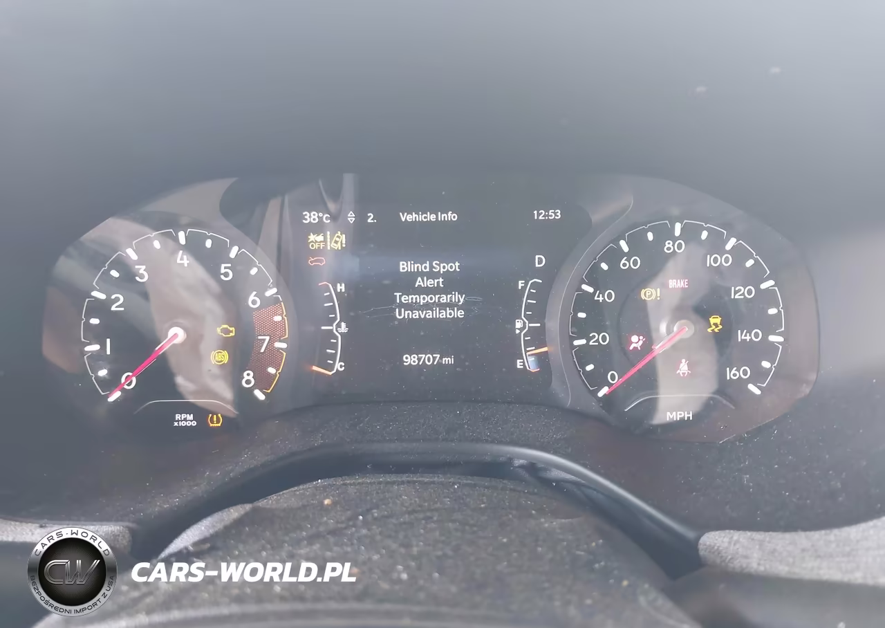 2023 Jeep Compass Latitude 4X4 VIN:3C4NJDBN0PT533241 - 7