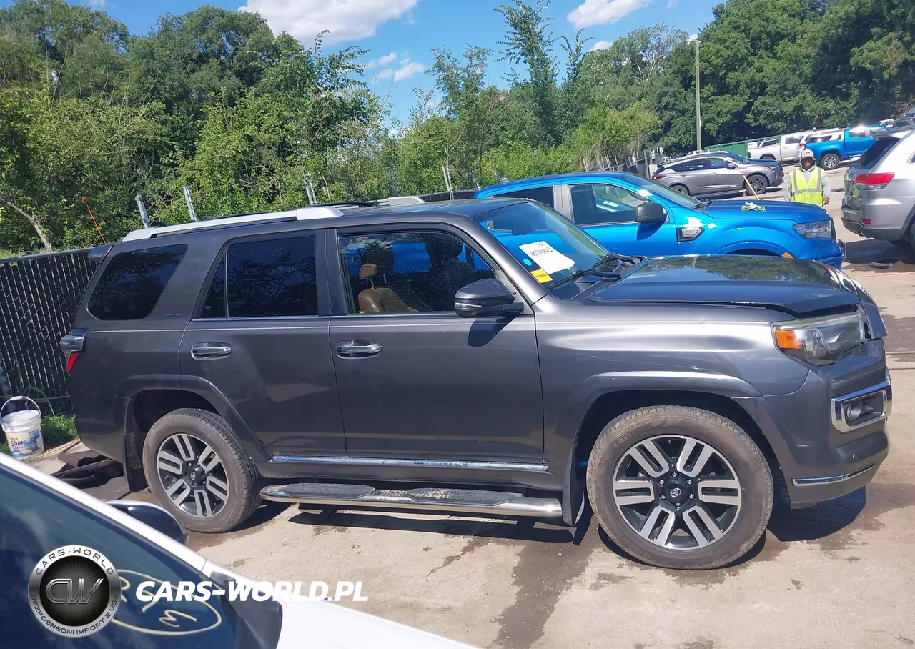 2018 Toyota 4Runner Limited VIN:JTEBU5JR6J5517827 - 13