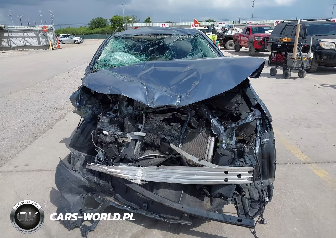2022 Toyota Corolla Le VIN:5YFEPMAE2NP368390 - 13