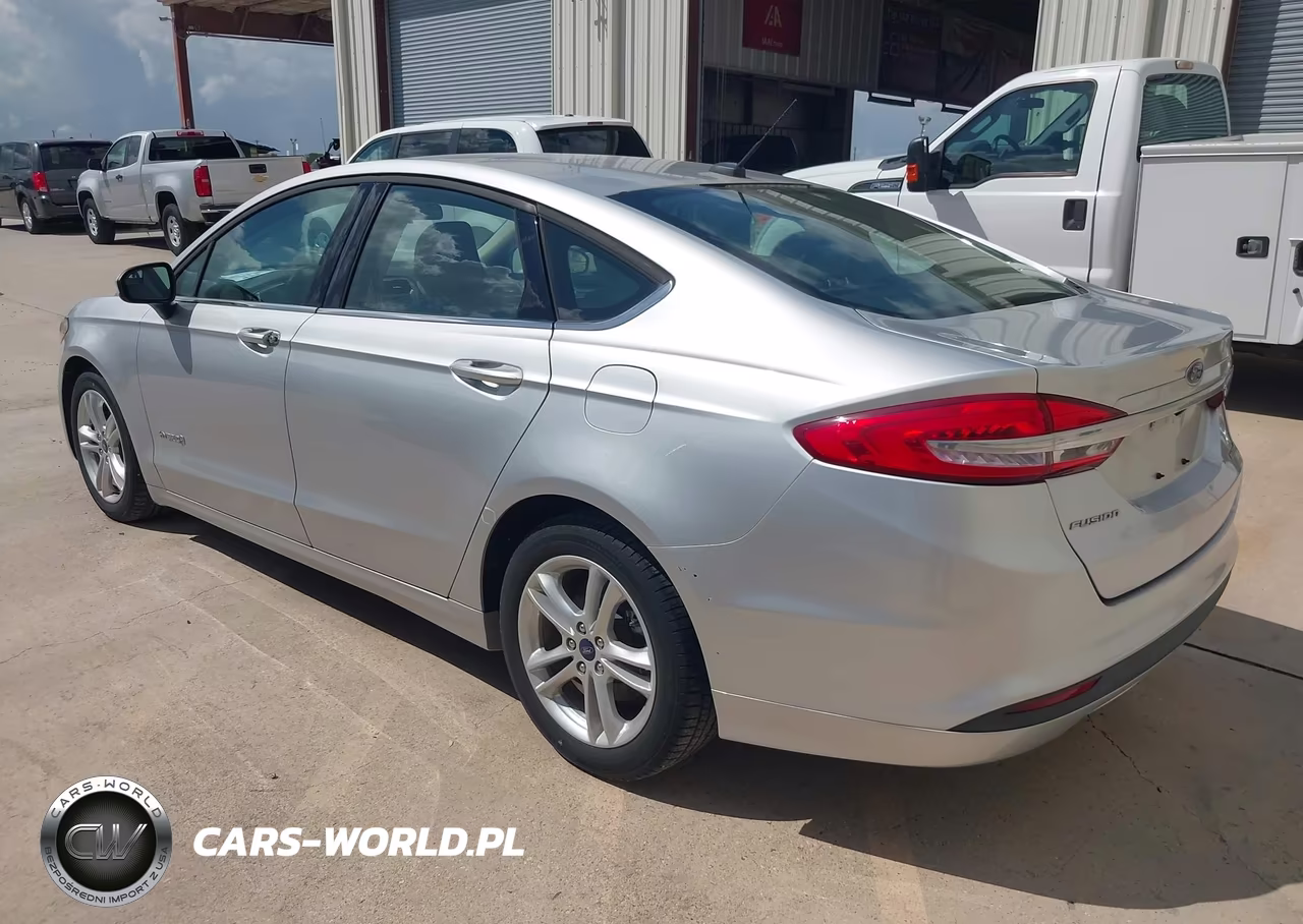 2018 Ford Fusion Hybrid S VIN:3FA6P0UU8JR100549 - 3