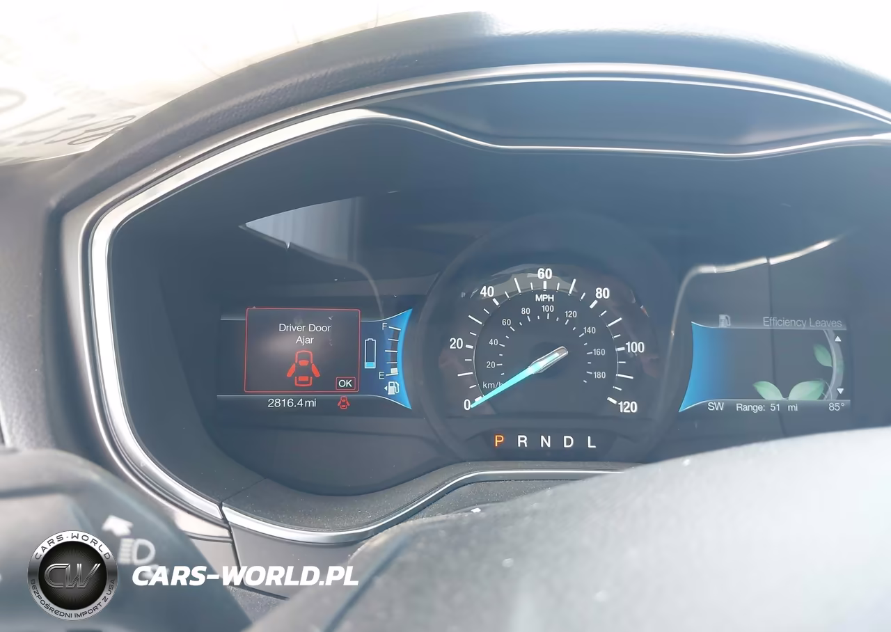 2018 Ford Fusion Hybrid S VIN:3FA6P0UU8JR100549 - 7