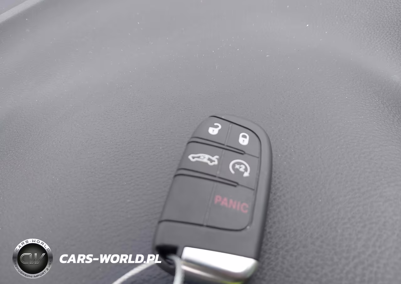 2019 Dodge Journey Se VIN:3C4PDCBB2KT747107 - 11