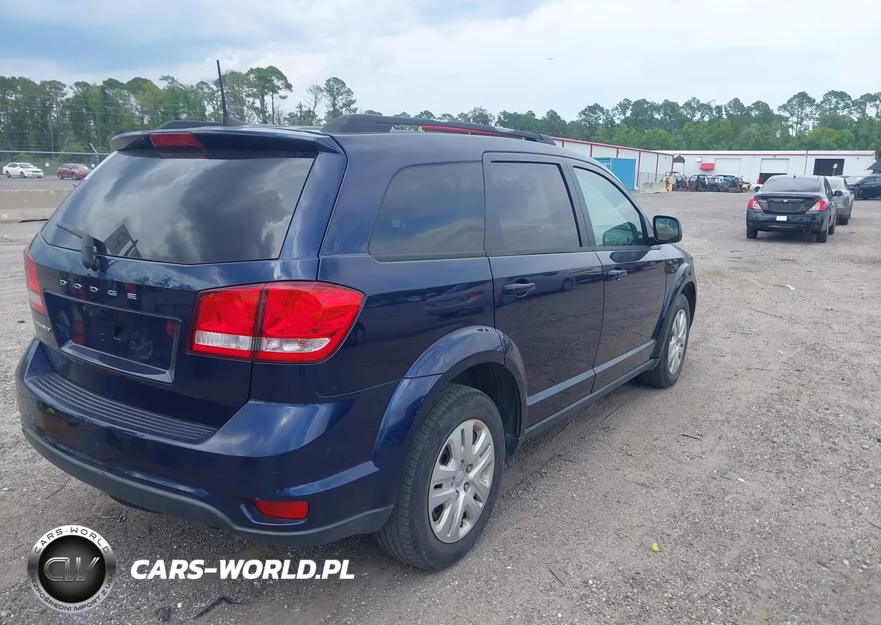 2019 Dodge Journey Se VIN:3C4PDCBB2KT747107 - 4