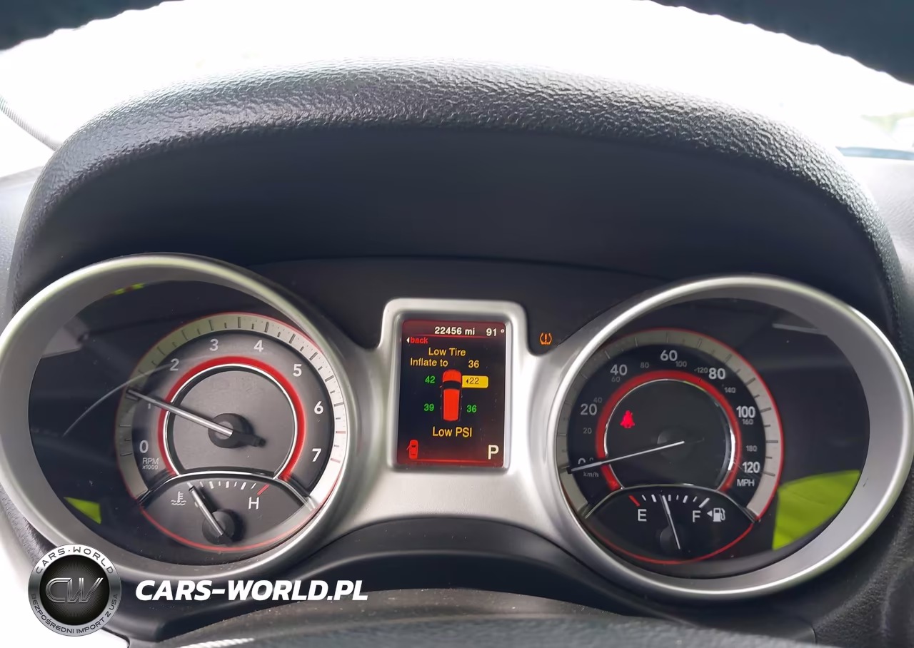 2019 Dodge Journey Se VIN:3C4PDCBB2KT747107 - 7