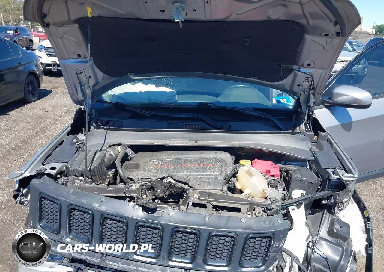2020 Jeep Compass Altitude 4X4 VIN:3C4NJDBB9LT139611 - 10