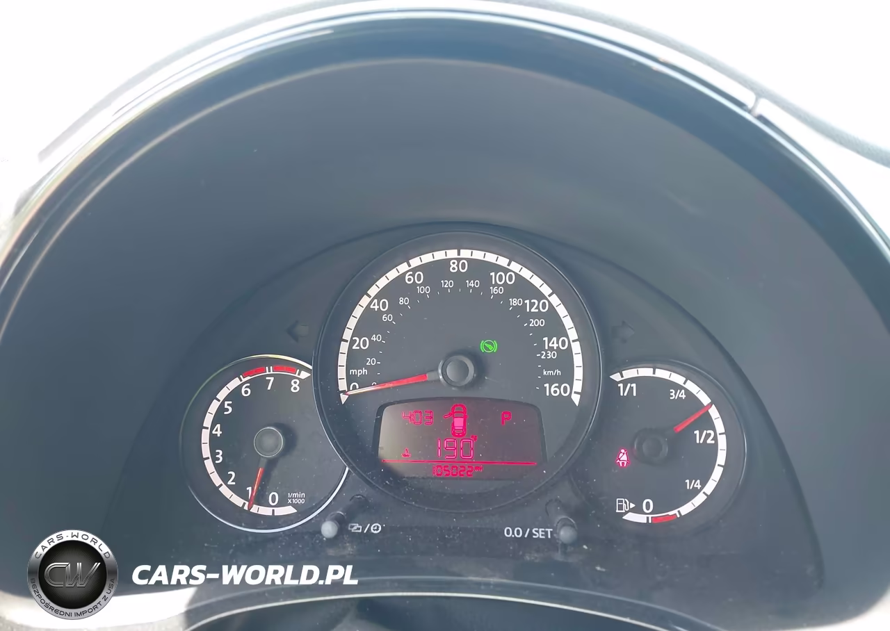 2014 Volkswagen Beetle 1.8T Entry VIN:3VWF17AT6EM652826 - 7