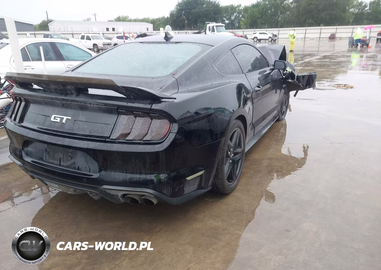 2021 Ford Mustang Gt Premium Fastback VIN:1FA6P8CF9M5135237 - 4